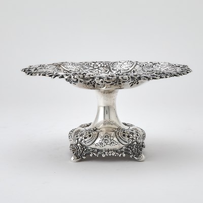 Lot 135 - Tiffany & Co. Sterling Silver Tazza