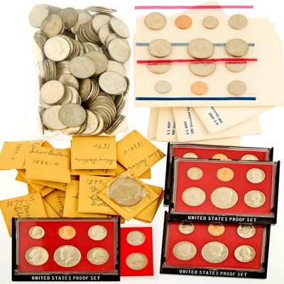 Lot 2038 - Group of United States Coins