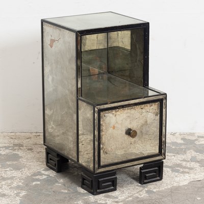 Lot 259 - Mirrored Bedside Table