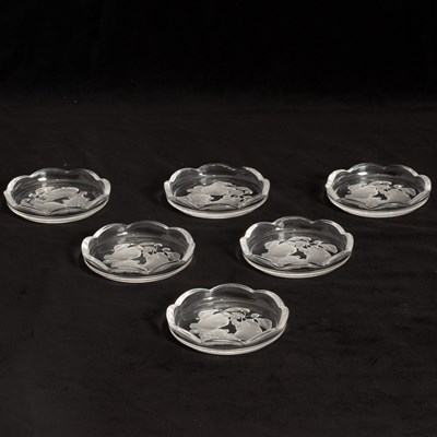 Lot 267 - Set of Six Val Saint Lambert Glass Nut Dishes