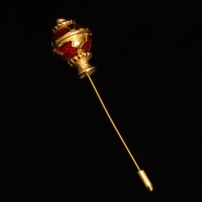 Lot 271 - Yves Saint Laurent Gilt Metal and Enamel Hat Pin