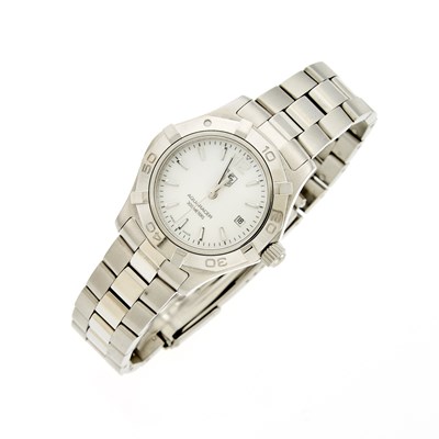 Lot 2255 - Tag Heuer Lady's Stainless Steel 'Aquaracer' Wristwatch