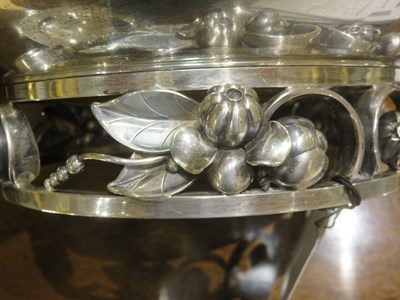Lot 169 - Horse Racing Interest: Alphonse La Paglia for International Silver Co. Sterling Silver Punch Bowl