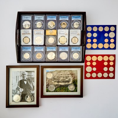 Lot 28 - United States - Group of Commemorative Gold, Silver, and Base Metal Coins