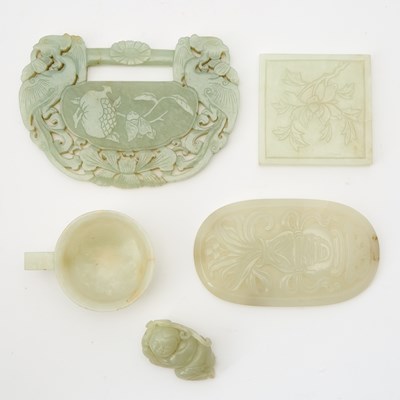 Lot 39 - A Group of Chinese Jade Articles