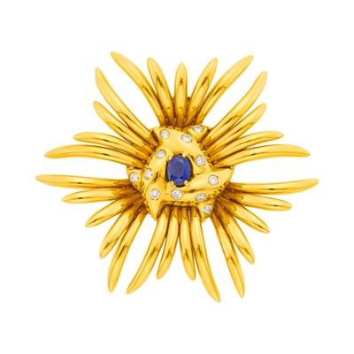 Lot 53 - Verdura Gold, Sapphire and Diamond 'Ray' Clip-Brooch