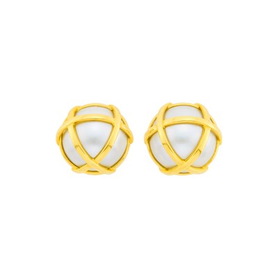Lot 11 - Verdura Pair of Gold and Mabé Pearl 'Caged' Earclips