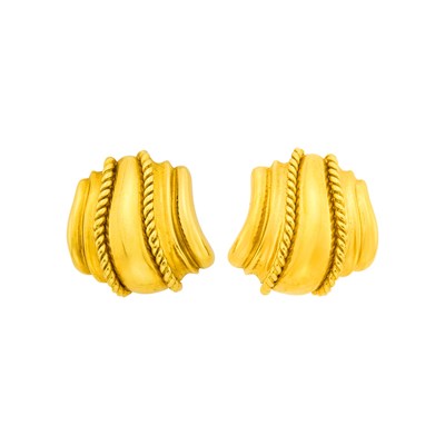Lot 2012 - Pair of Gold Earclips