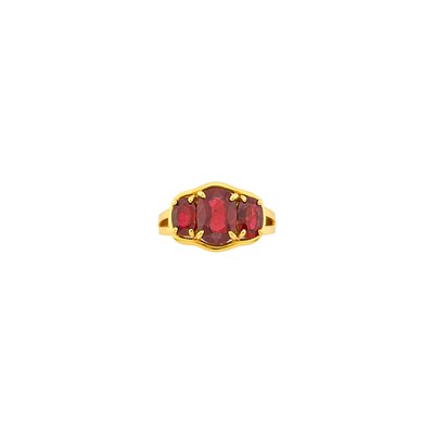 Lot 15 - Verdura Gold and Ruby Ring