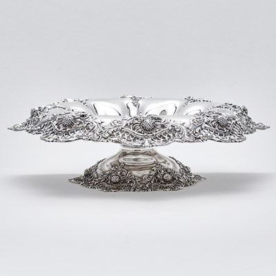 Lot 277 - Black Starr & Frost Sterling Silver Footed Centerpiece Bowl