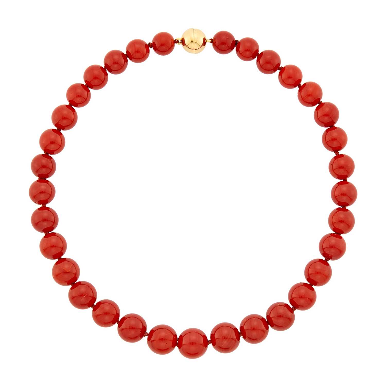 Lot 24 - Coral Bead Necklace with Magnetic Gold Clasp