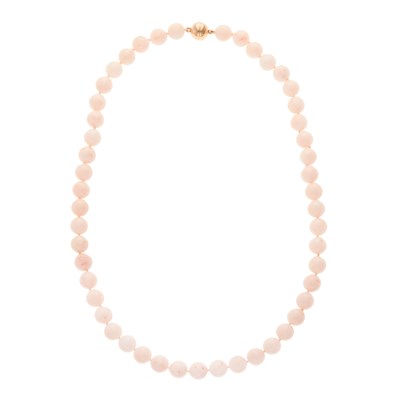 Lot 1078 - Angel Skin Coral Bead Necklace with Gold and Magnetic Clasp