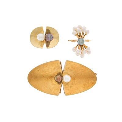Lot 1223 - Gold, Cultured and Gray Cultured Pearl Brooch and Two Rings