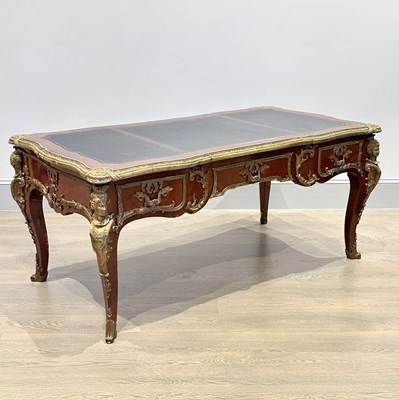 Lot 1180 - Louis XV-style Rosewood and Bronze Mounted Bureau Plat