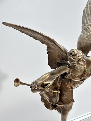 Lot 1152 - Bronze Figure of Victory