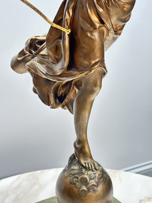 Lot 1152 - Bronze Figure of Victory