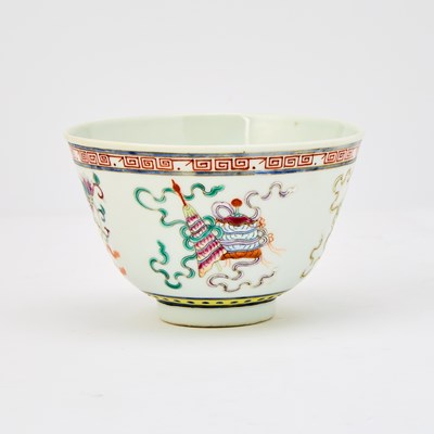 Lot 181 - A Chinese 'Auspicious Emblems' Porcelain Cup
