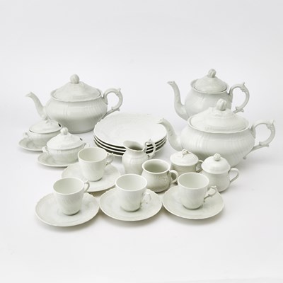 Lot 3051 - Richard Ginori White Porcelain Table Service