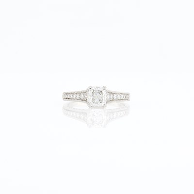 Lot 2312 - White Gold and Diamond Ring