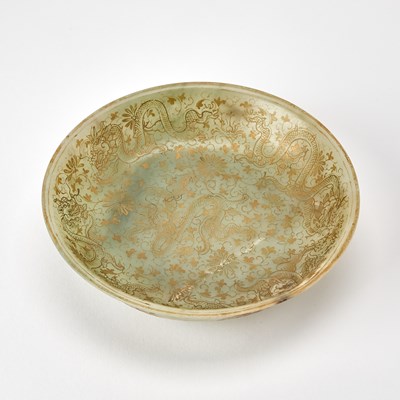 Lot 387 - A Chinese Gilt-Decorated Celadon Jade Dish