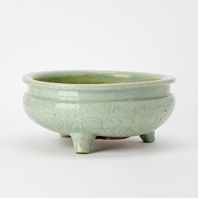 Lot 168 - A Large Chinese Longquan Celadon Tripod Censer