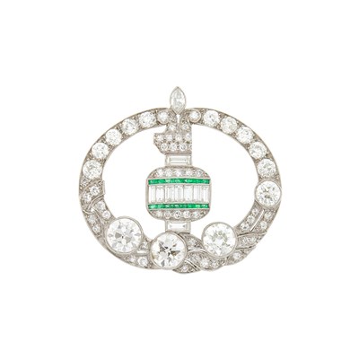 Lot 167 - Kobrin Brothers Platinum, Diamond and Emerald Brooch
