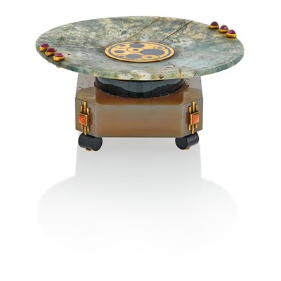 Lot 155 - Verger Frères for Van Cleef & Arpels Moss Agate, Gold, Black Onyx, Agate, Black Enamel and Cabochon Ruby Desk Objet, France