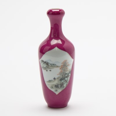 Lot 604 - A Chinese Enameled Porcelain Vase