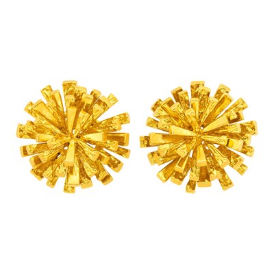 Lot 164 - Tiffany & Co. Pair of Gold 'Sputnik' Earclips