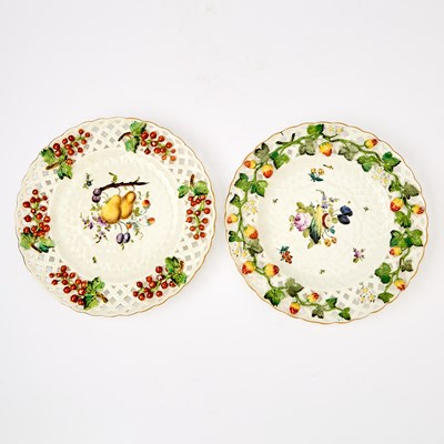 Lot 266 - Pair of Gottkowski Berlin Reticulated Porcelain Fruit Plates