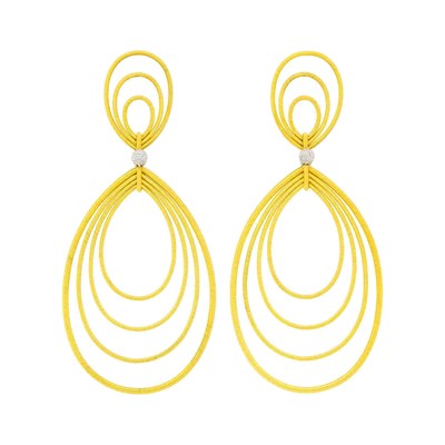 Lot 129 - Buccellati Pair of Two-Color Gold 'Hawaii' Pendant-Earclips