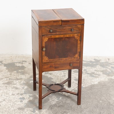 Lot 26 - Georgian Style Mahogany Bedside Wash Stand
