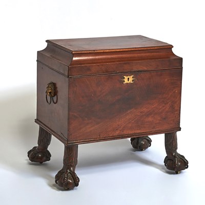 Lot 155 - George III Mahogany Cellaret