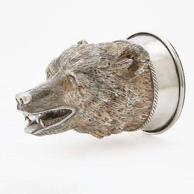 Lot 132 - Silver Novelty Bear Form Stirrup Cup