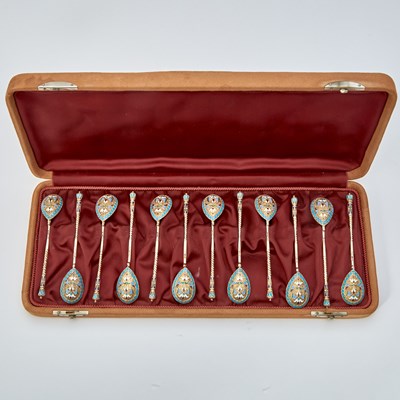Lot 325 - Set of Twelve Russian Silver-Gilt and Cloisonné Enamel Teaspoons