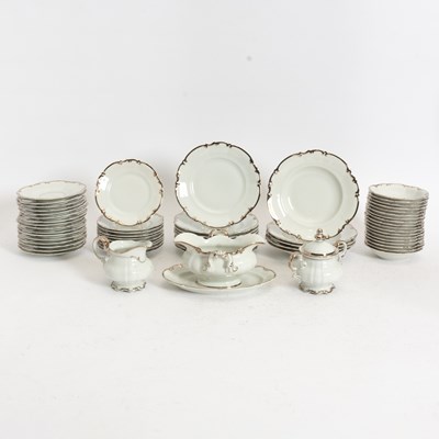 Lot 79 - Hutschenreuther Revere Partial Dinner Service