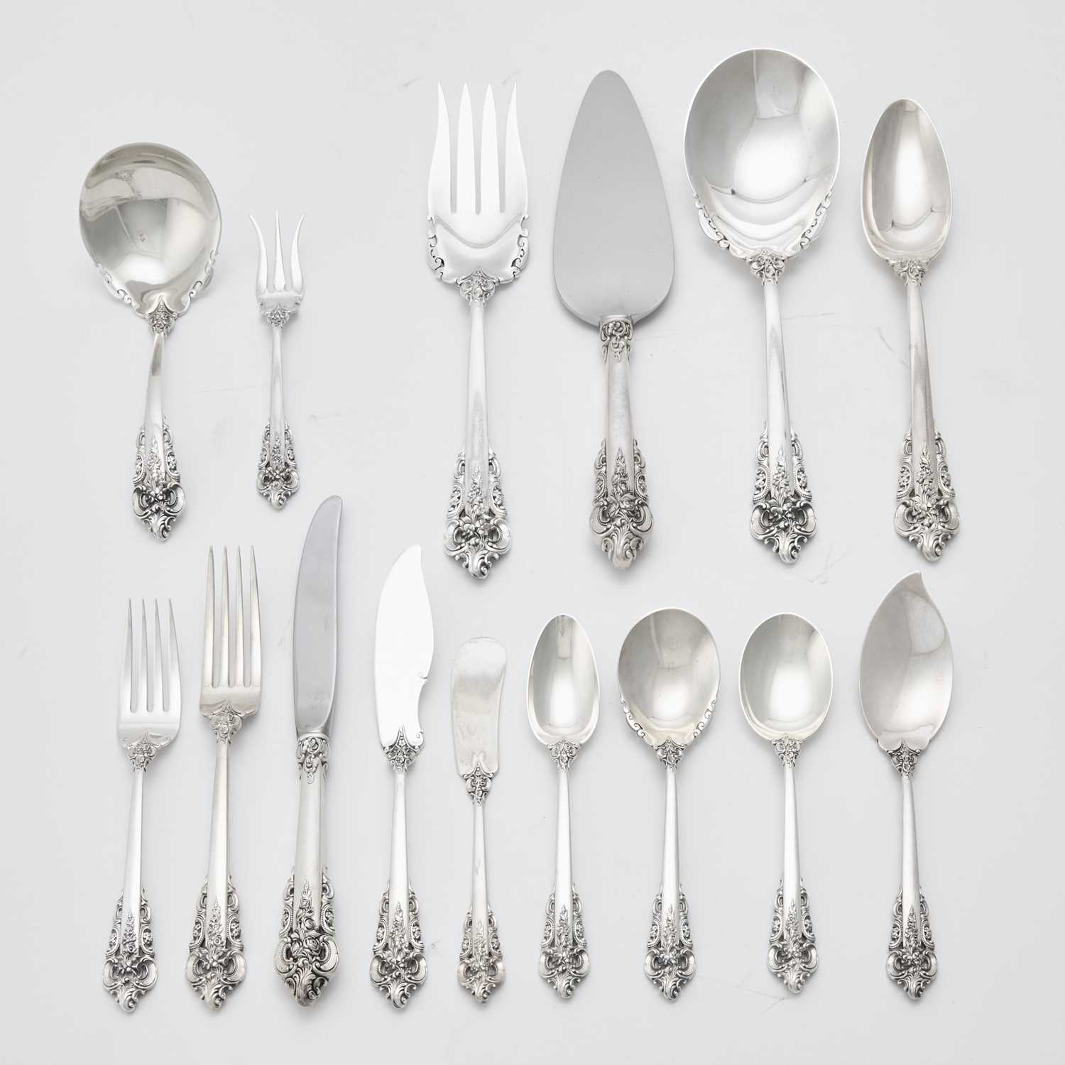Lot 161 - Extensive Wallace Sterling Silver "Grand Baroque" Pattern Flatware Service