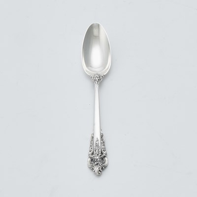 Lot 161 - Extensive Wallace Sterling Silver "Grand Baroque" Pattern Flatware Service