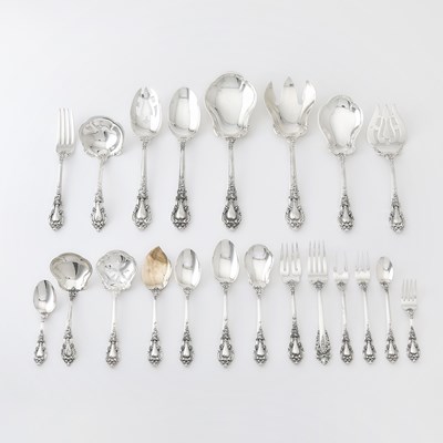 Lot 160 - Lunt Sterling Silver “Eloquence” Pattern Flatware Service