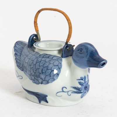 Lot 145 - Chinese Duck Form Teapot
