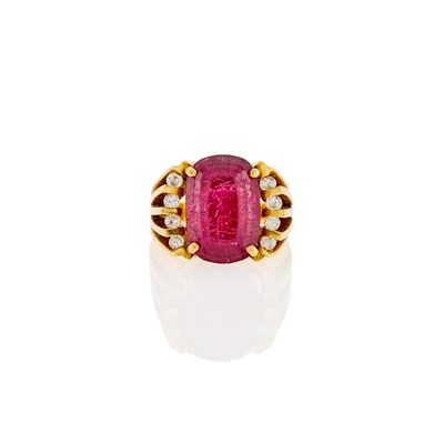 Lot 2018 - Gold, Pink Tourmaline and Diamond Ring