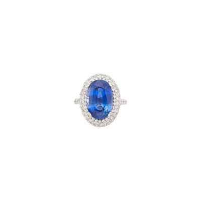 Lot 1171 - White Gold, Sapphire and Diamond Ring