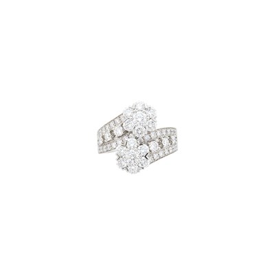 Lot 63 - Van Cleef & Arpels Platinum and Diamond 'Snowflake' Ring, France