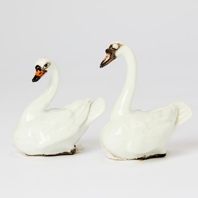 Lot 355 - Two Meissen Models of Swans