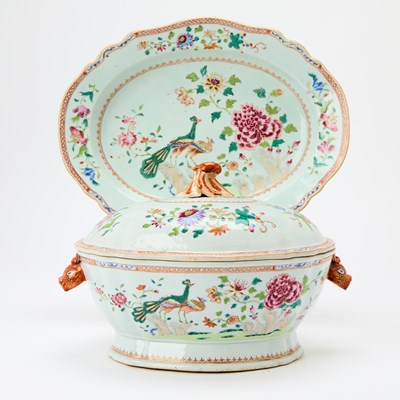 Lot 328 - Chinese Export Porcelain Shaped-Oval Tureen, Cover, and Stand