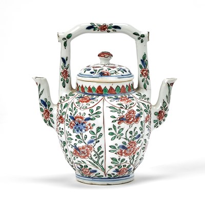 Lot 208 - A Chinese Wucai Porcelain Double-Spouted Wine Pot and Cover