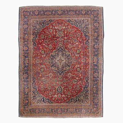 Lot 374 - Kashan Carpet