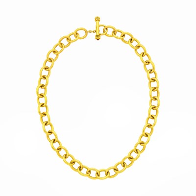 Lot 77 - Elizabeth Locke Hammered Gold Link Necklace with Toggle Clasp