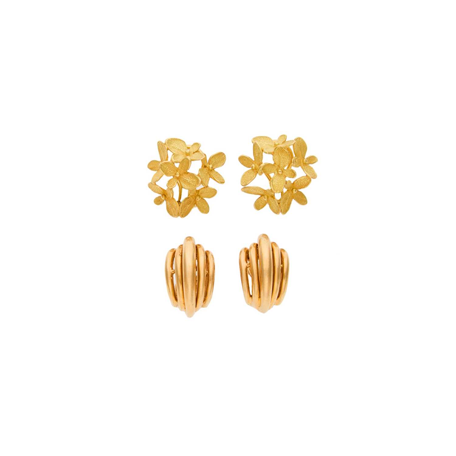 Lot 2246 - Two Pairs of Gold Earclips