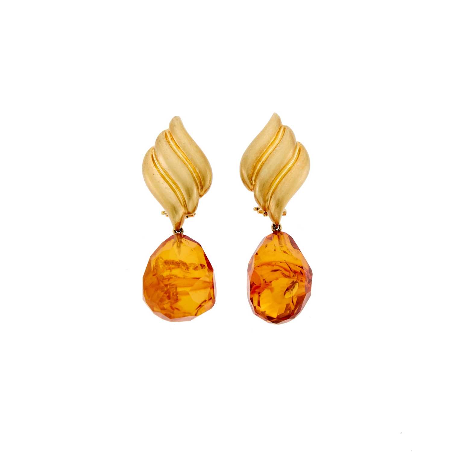 Lot 2327 - Pair of Gold and Amber Pendant-Earclips